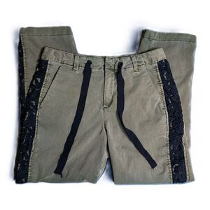 GAP Girlfriend Chinos Pants Green Size 8 Embroidered Lace Side Trim Detail